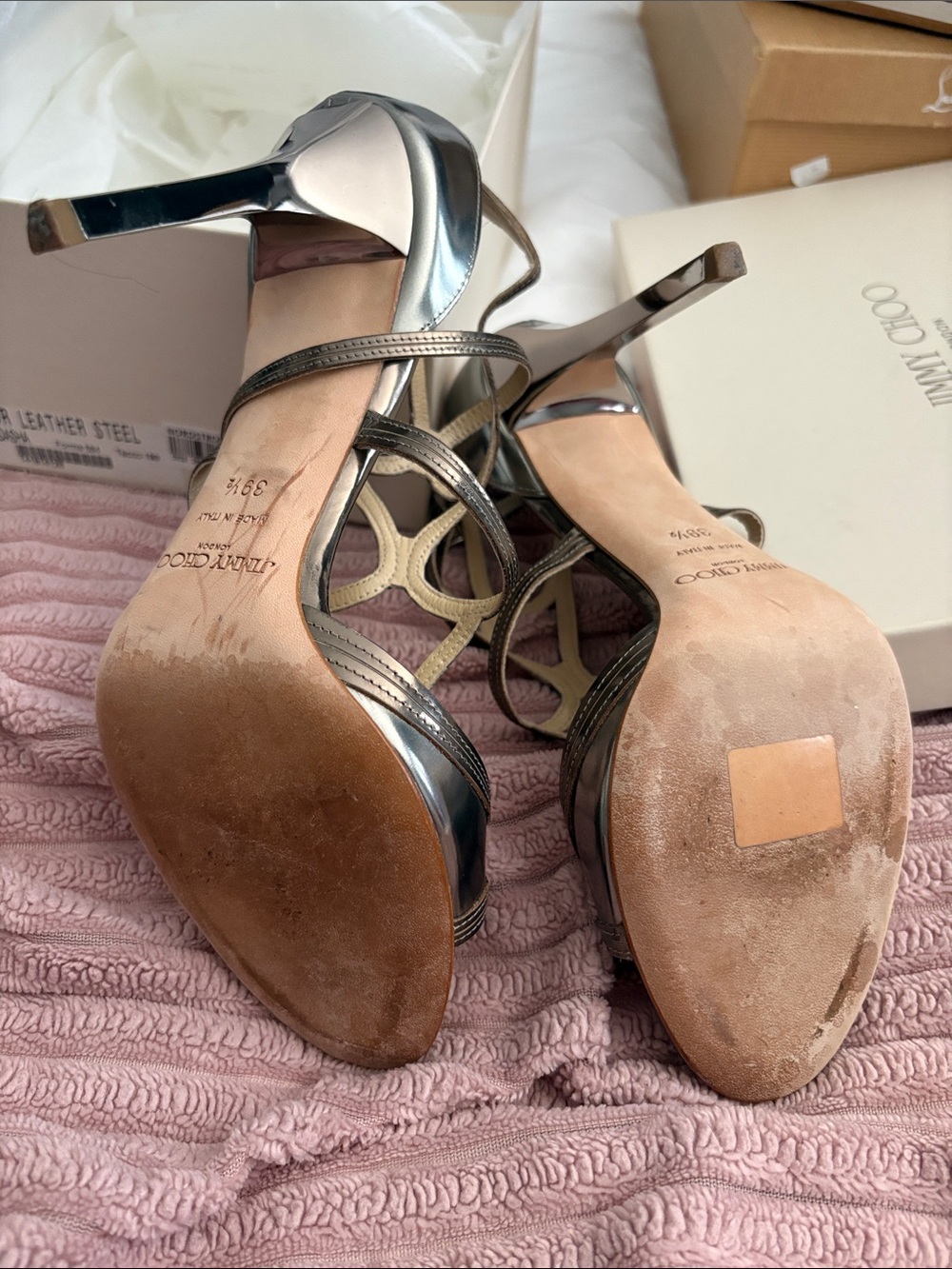 Jimmy CHOO DASHA MIRROR
STEEL DASHA size 39.5 heels 4β. - Picture 5 of 12